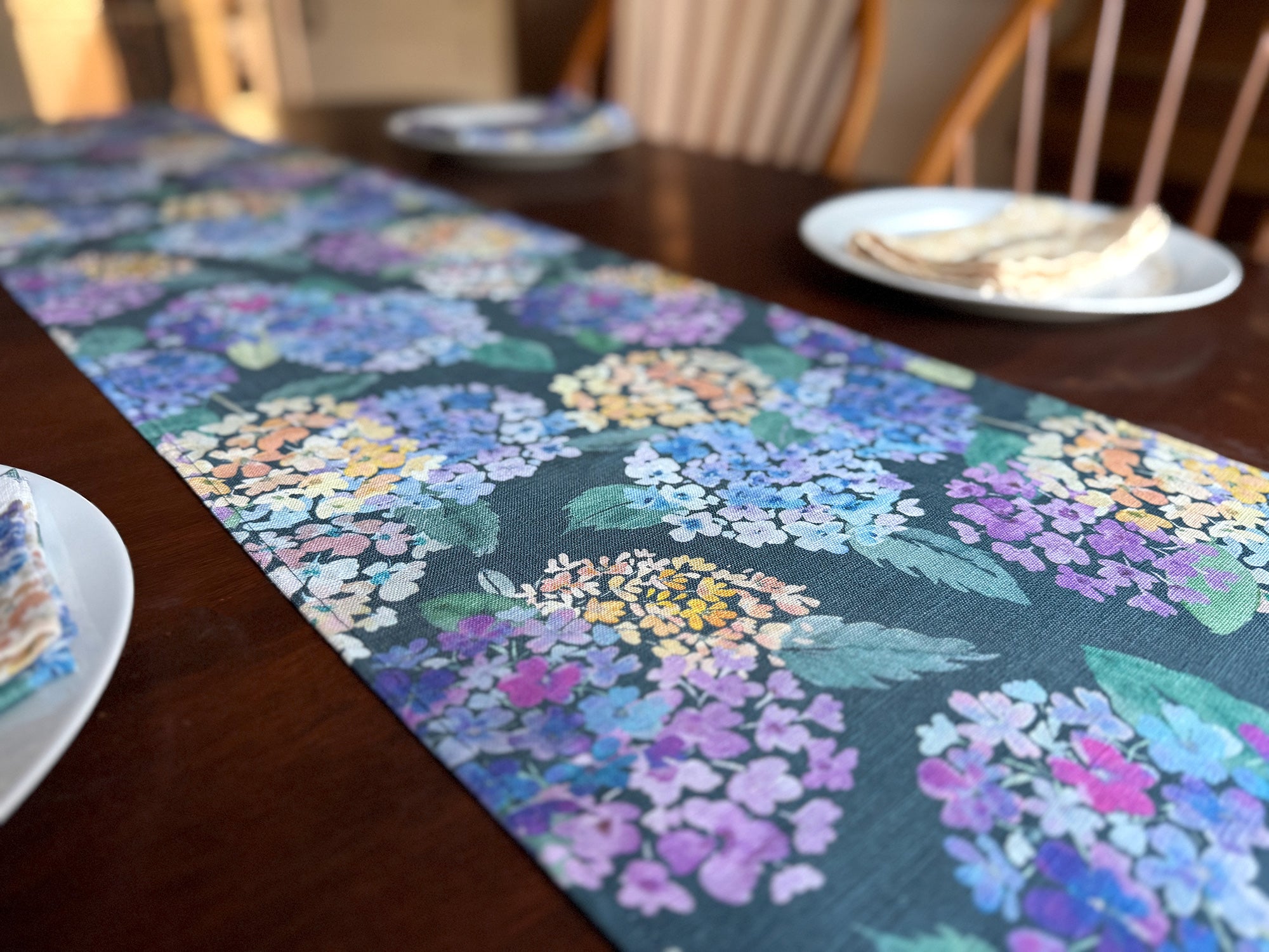 Endless Hydrangea Table Runner