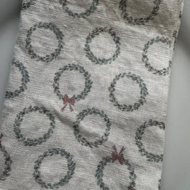 Holiday Wreath Linen Napkins