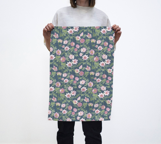 Tea Towel with Airy Cosmos pattern