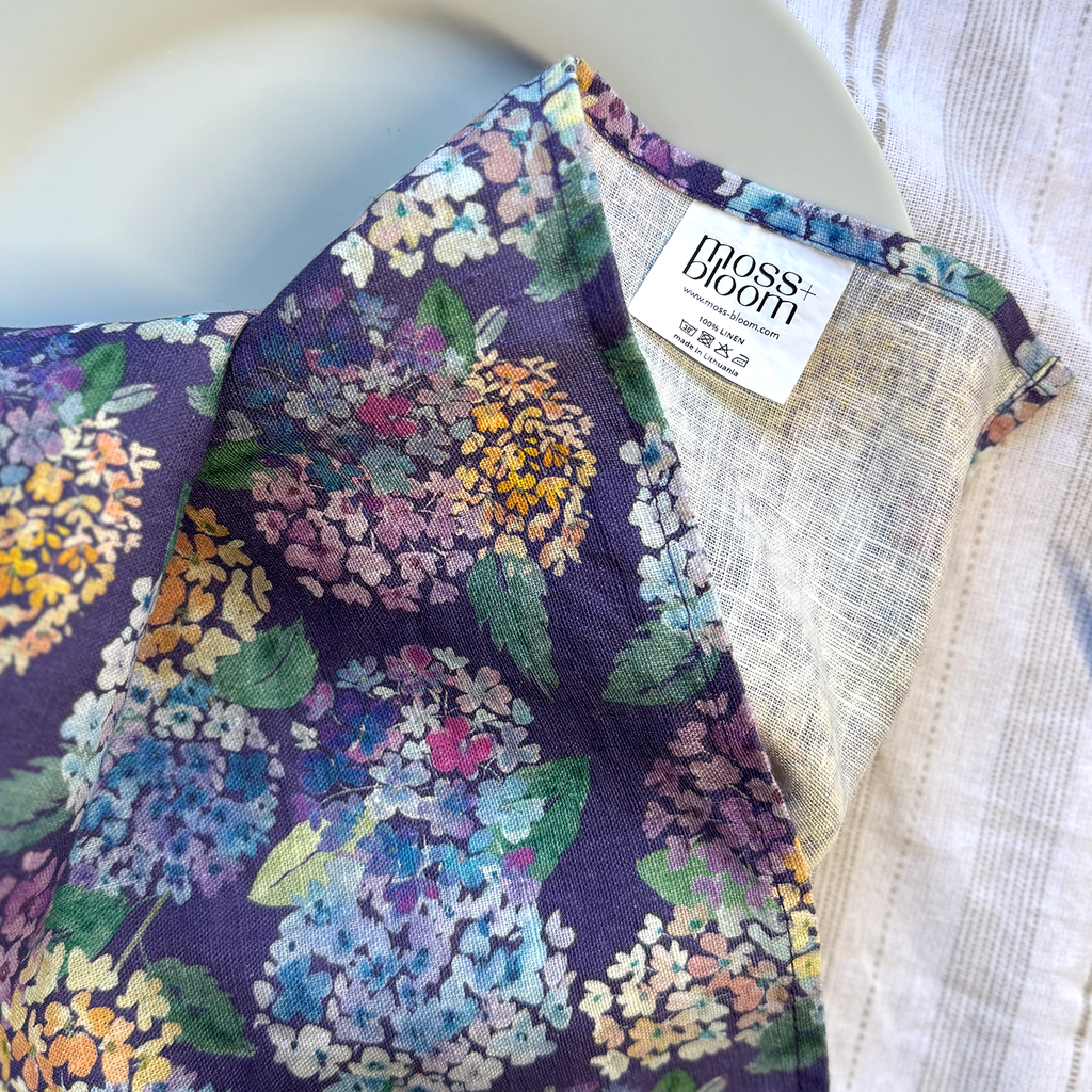 Endless Hydrangea Linen Napkins